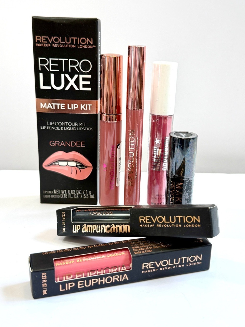 Revolution Lip Bundle 8 Piece Matte Lip Kit Gloss Lip Euphoria Lip Amplification